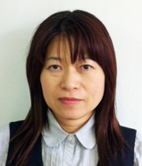 西村 輝子