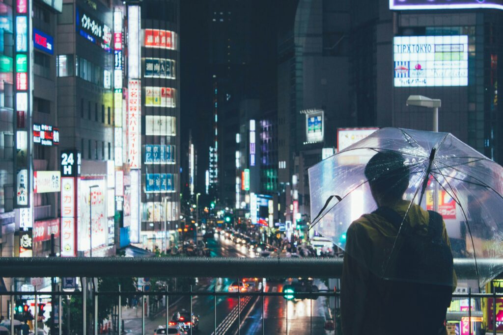 静かな東京より・・・・・・・・・。