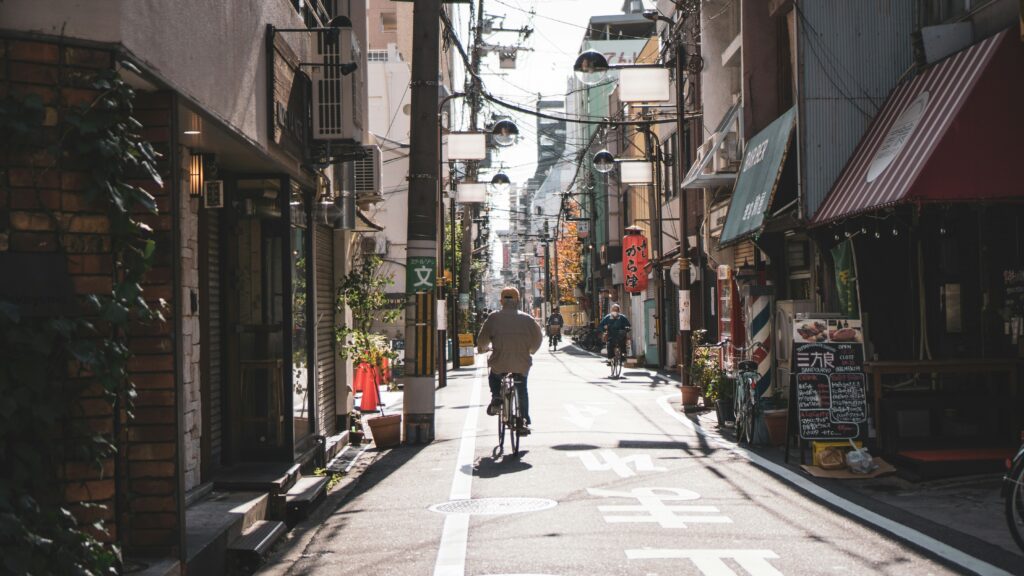 東京は今年も暑くなりそうだ!!ベトナムも香港も熱くなりそうだ!!