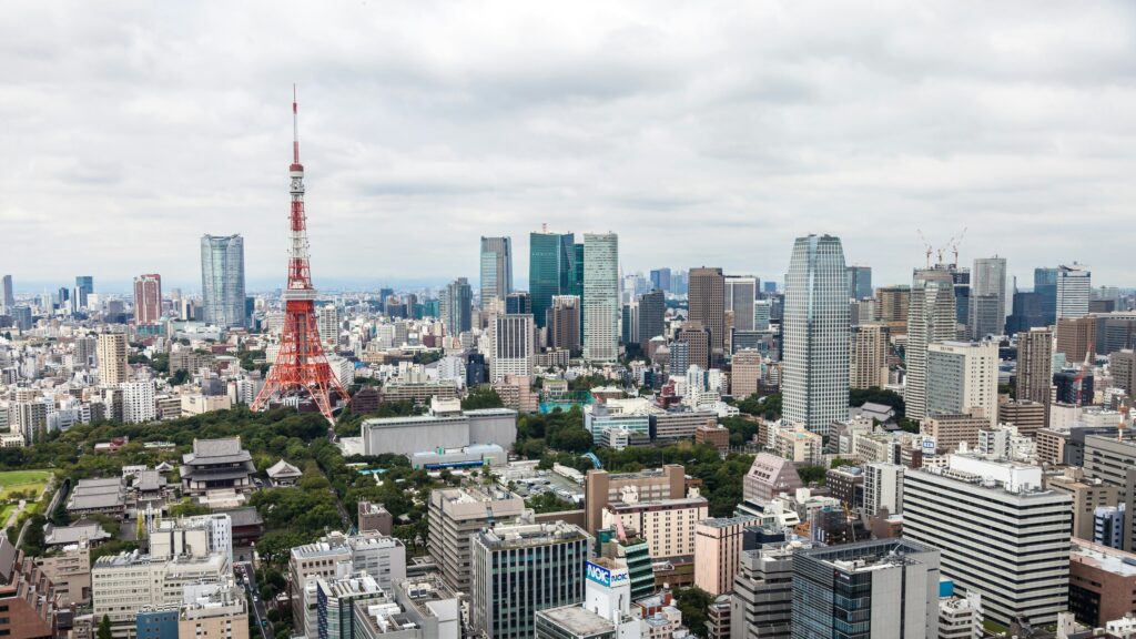 なぜ東京事務所とマンションが、上野なのか？？？