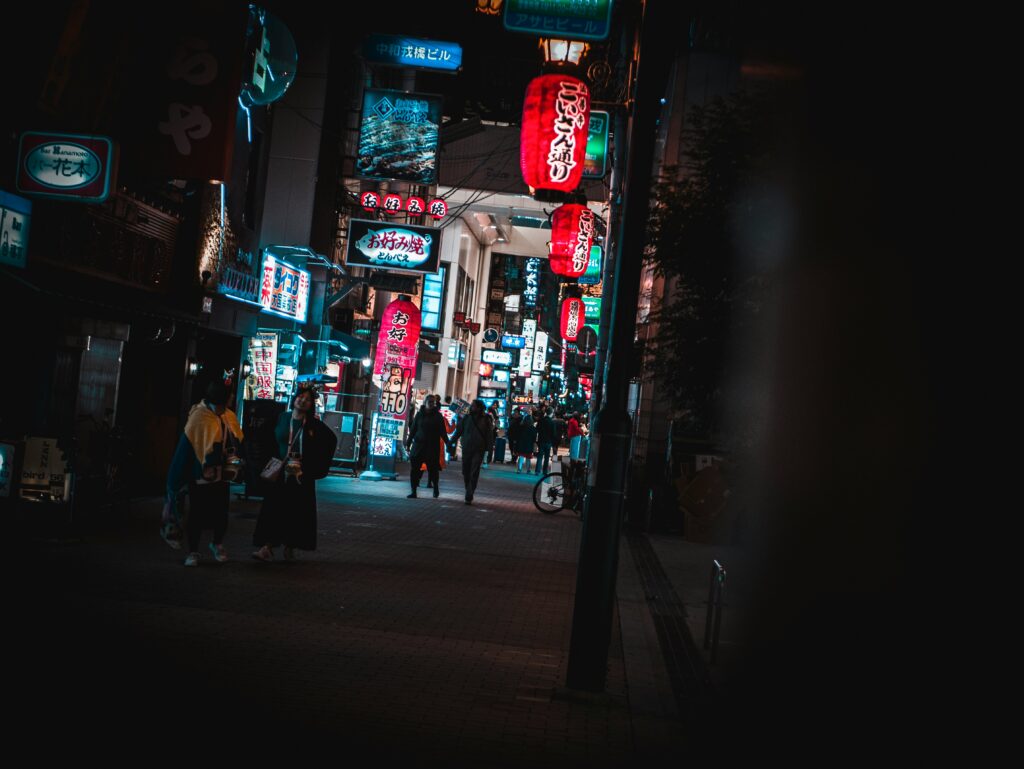 大阪は、なぜエスカレーターは右寄りなのか？？？