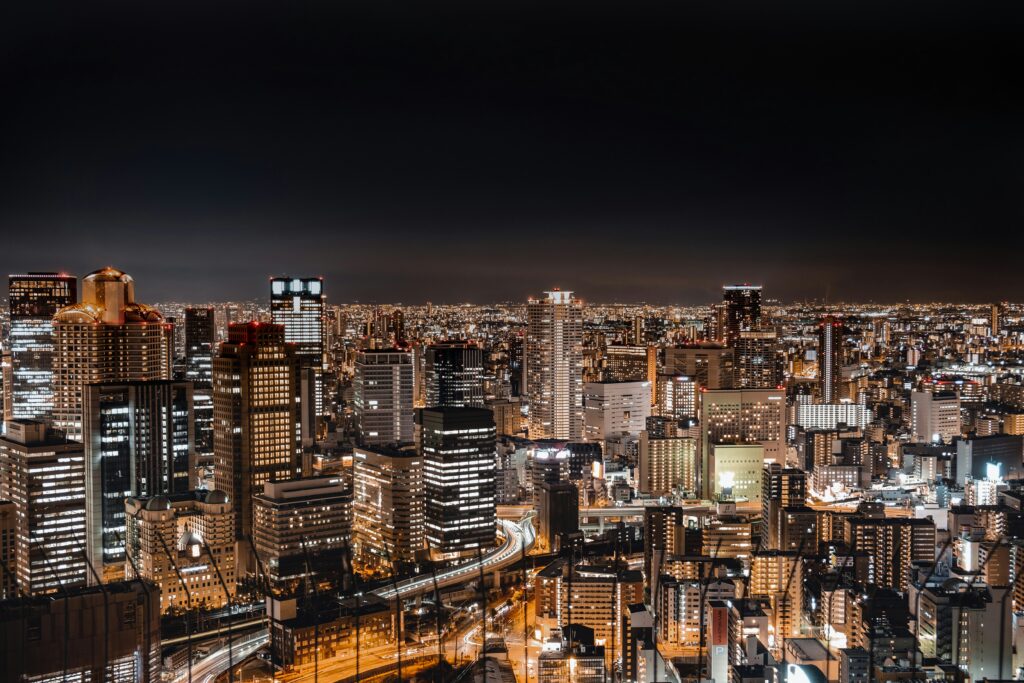 東京～大阪？　あなたは新幹線派それとも飛行機派？